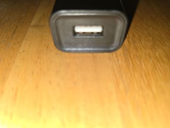 Suncomm - 2 prong plug w/ USB A port
