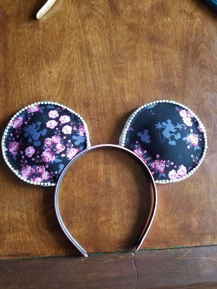 HIDDEN MICKEY/PINK ROSE MICKEY EARS