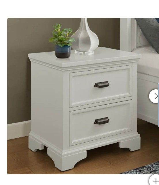 Wynne 2 drawer Nightstand For Bedroom