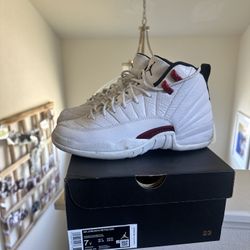 Jordan 12 Sz 7