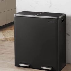 Trash Can, 2 x 8 Gallon (2 x 30 L) Garbage Can for Kitchen, with 15 Trash Bags, 2 Compartments, Plastic Inner Buckets and Hinged Lids, Air