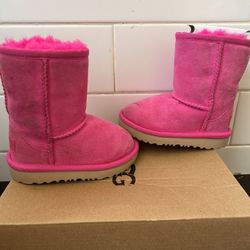 Pink Toddler Uggs Size 6