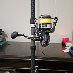 Diawa Bg Mq 8000 On A Tsunami Airwave 11' Xh