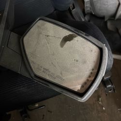 GMC Sierra Mirror (passenger)