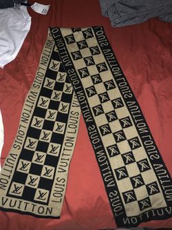 Real Louis Vuitton scarf