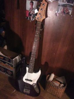 Johnson BASS Guitar by AXL