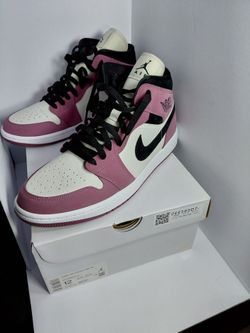 Jordan 1 Mid SE Light "Mulberries" Black. Mens Size 10.5 Women's Size 12. Brand New. With Box.