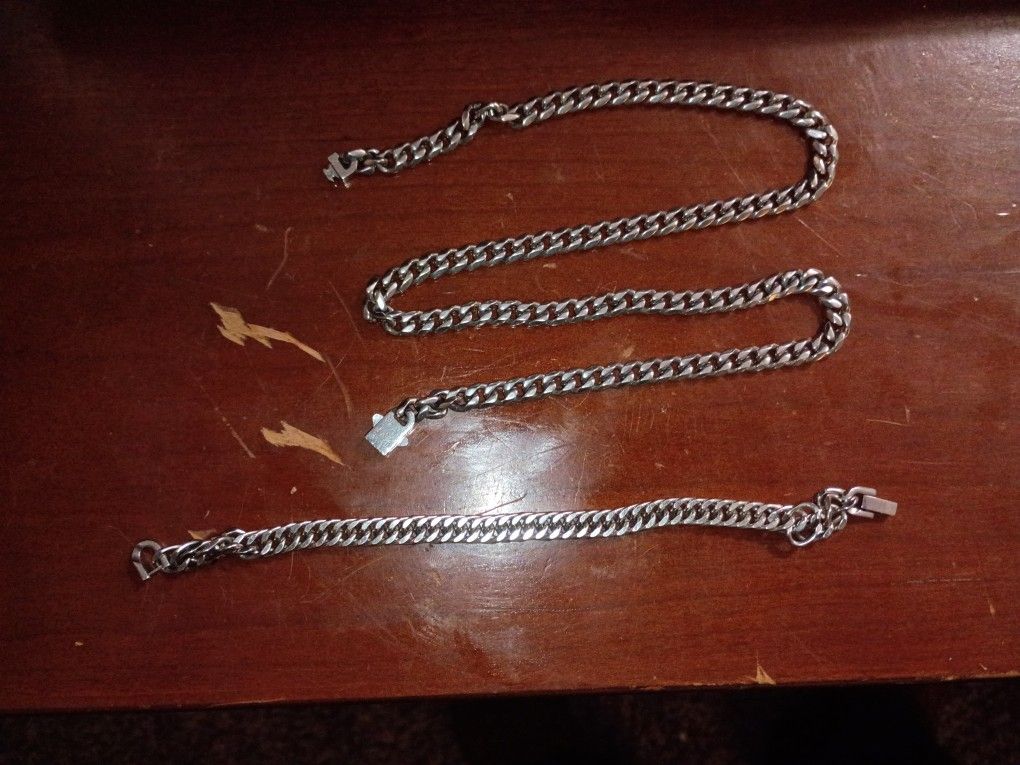 Necklace And Bracelet