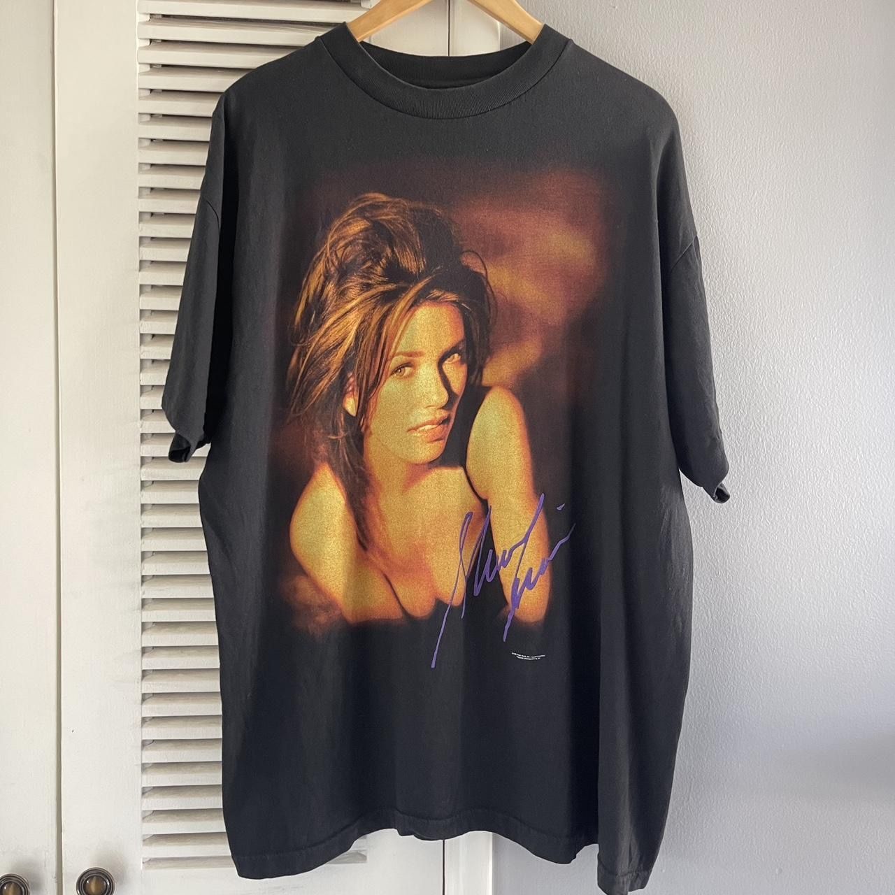 Vintage 1998 Shania Twain Portrait Polygram T shirt