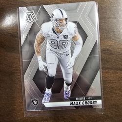 MAXX CROSBY RAIDERS SILVER MOSAIC PANINI NFL SPORTS CARD!