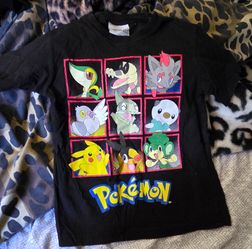Young boys Pokemon shirt size 8/10