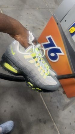 Air max 95 Big Bubble Neon Size 5.5