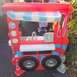 Play Food Truck