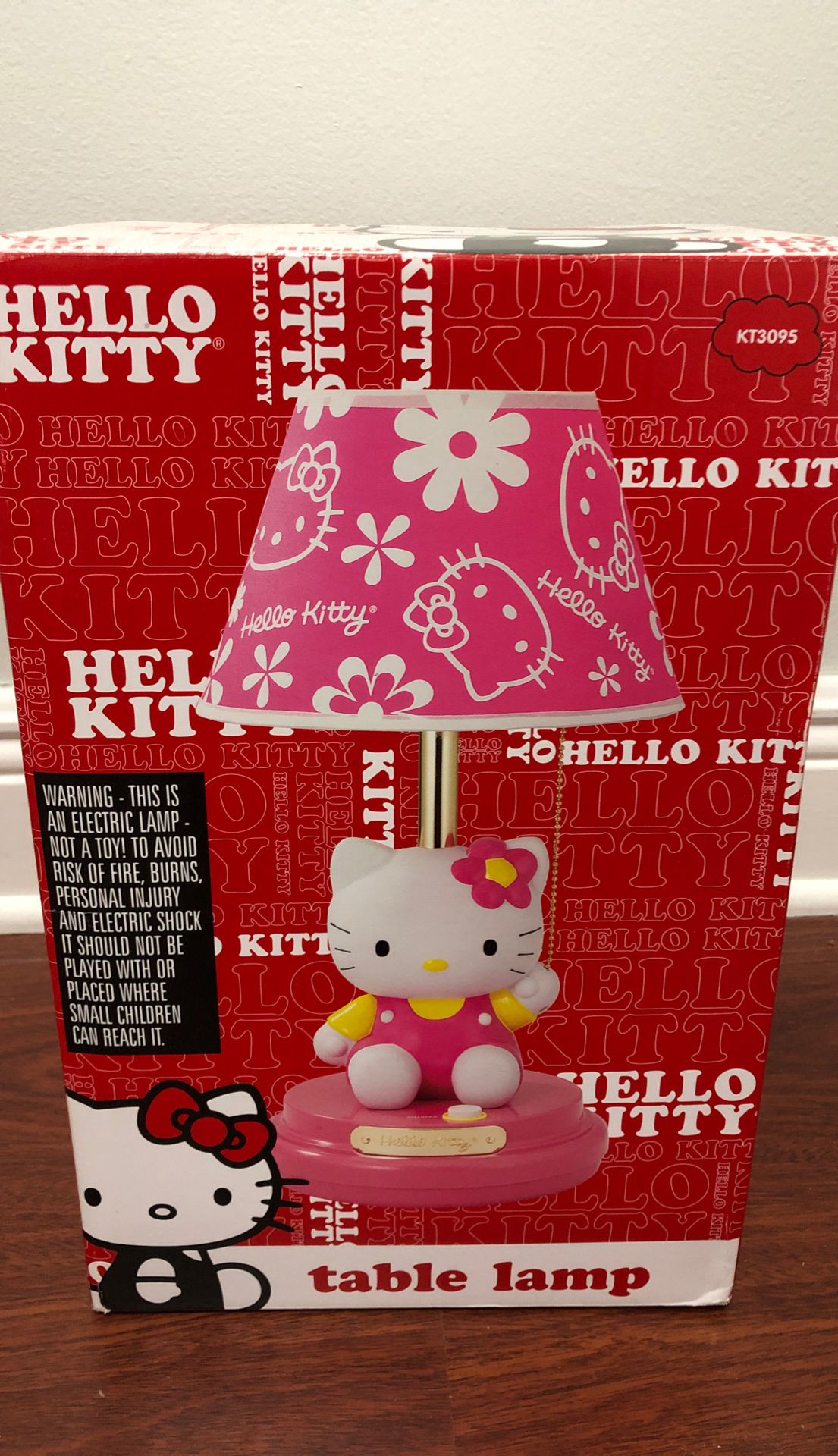 Hello Kitty Table Lamp