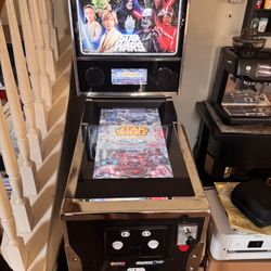 Arcade 1-up Star Wars Pinball Machine