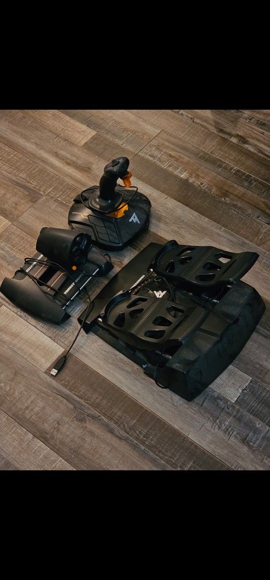 Thrustmaster T16000M FCS Flight Pack (PC) for Sale in Whittier, CA