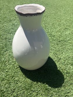 White vase