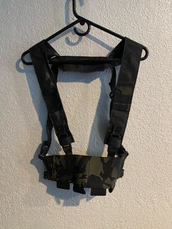 Spiritus minimal chest rig