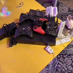 Xbox One Console with Kinect + 5 games