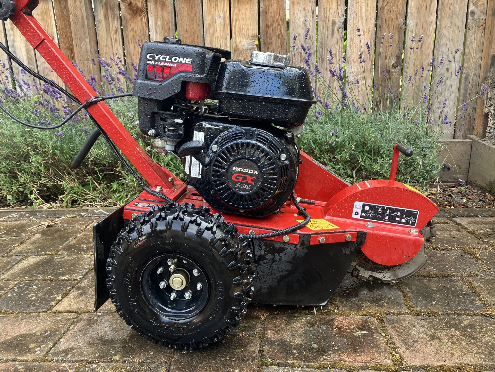 Toro SGR6 Compact Stump Grinder