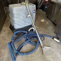 Xtrax 1200 Carpet Extractor