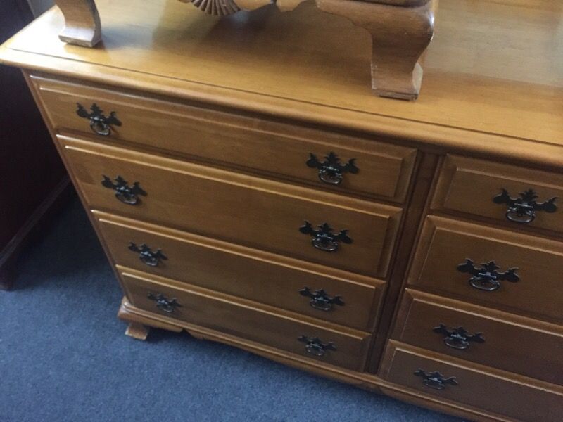 Kling solid maple bedroom set c1950 for Sale in Largo, FL OfferUp