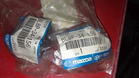 02 03 oem Mazda protege 5 sway bar bushings