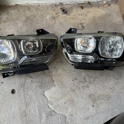 2014 Dodge Charger Headlights