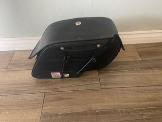 Left  side leather side bag for Magna 750
