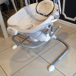 Graco baby swing