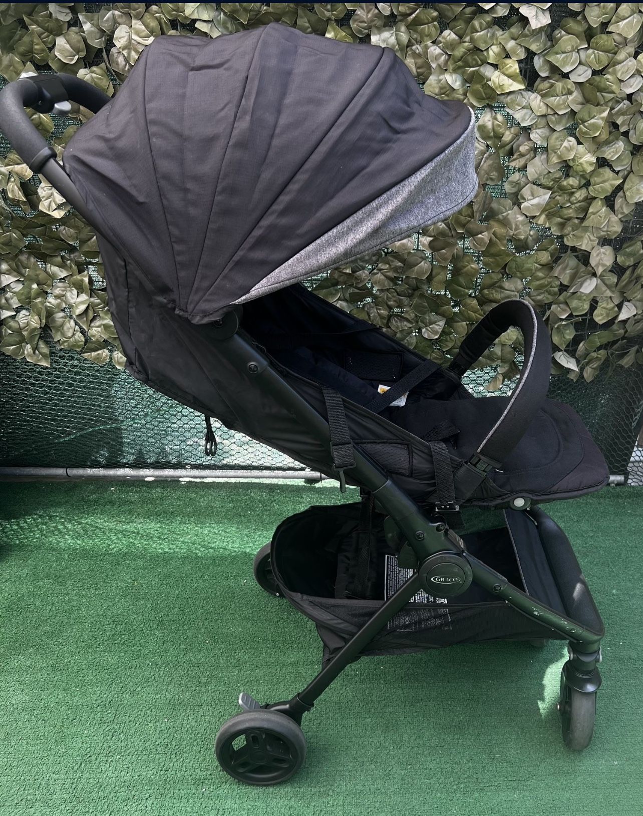 Graco Jetsetter Airplane Stroller