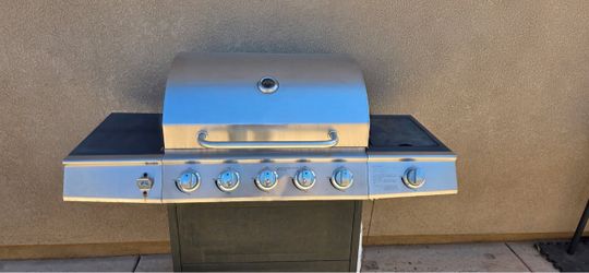 Nexgrill 5-burner propane gas grill with side burner