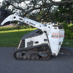Bobcat Mt52 