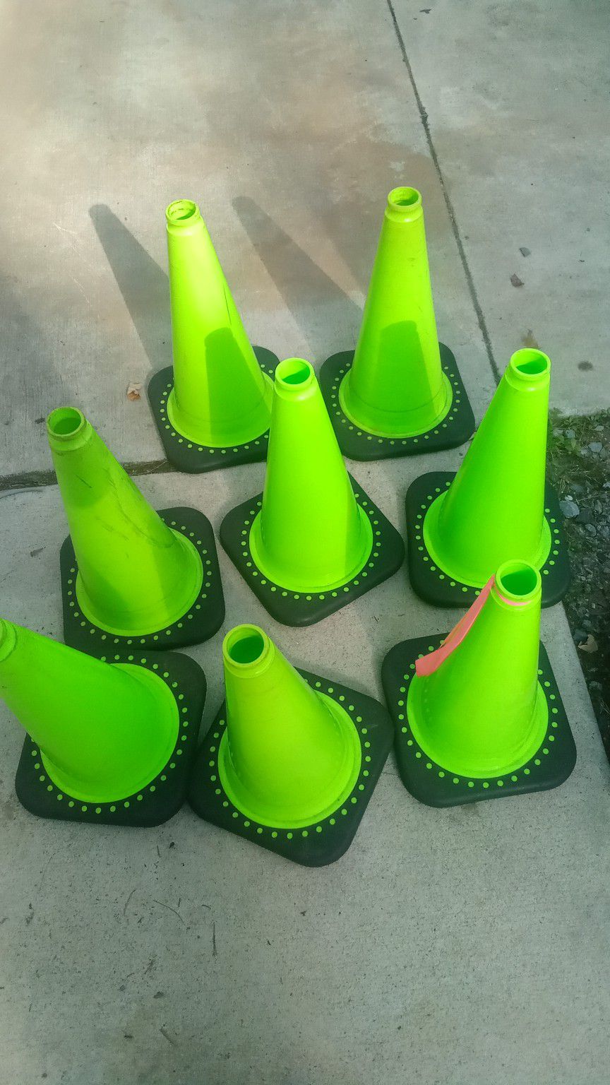 11 Traffic Cones ... 8 Smaller Ones And 3 Big Style