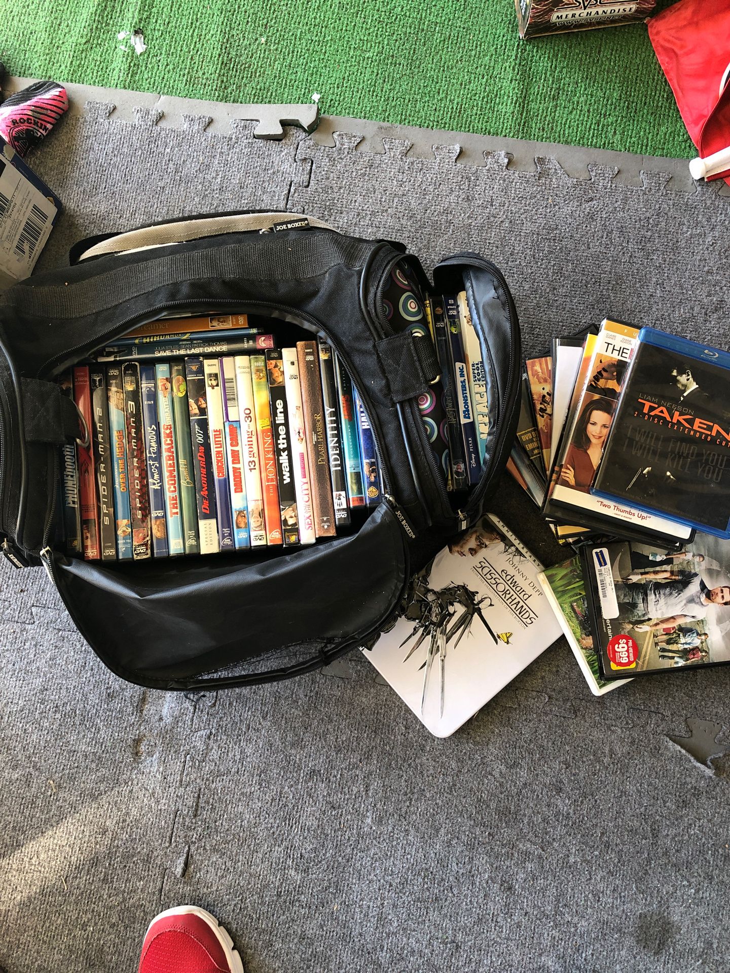 DVD