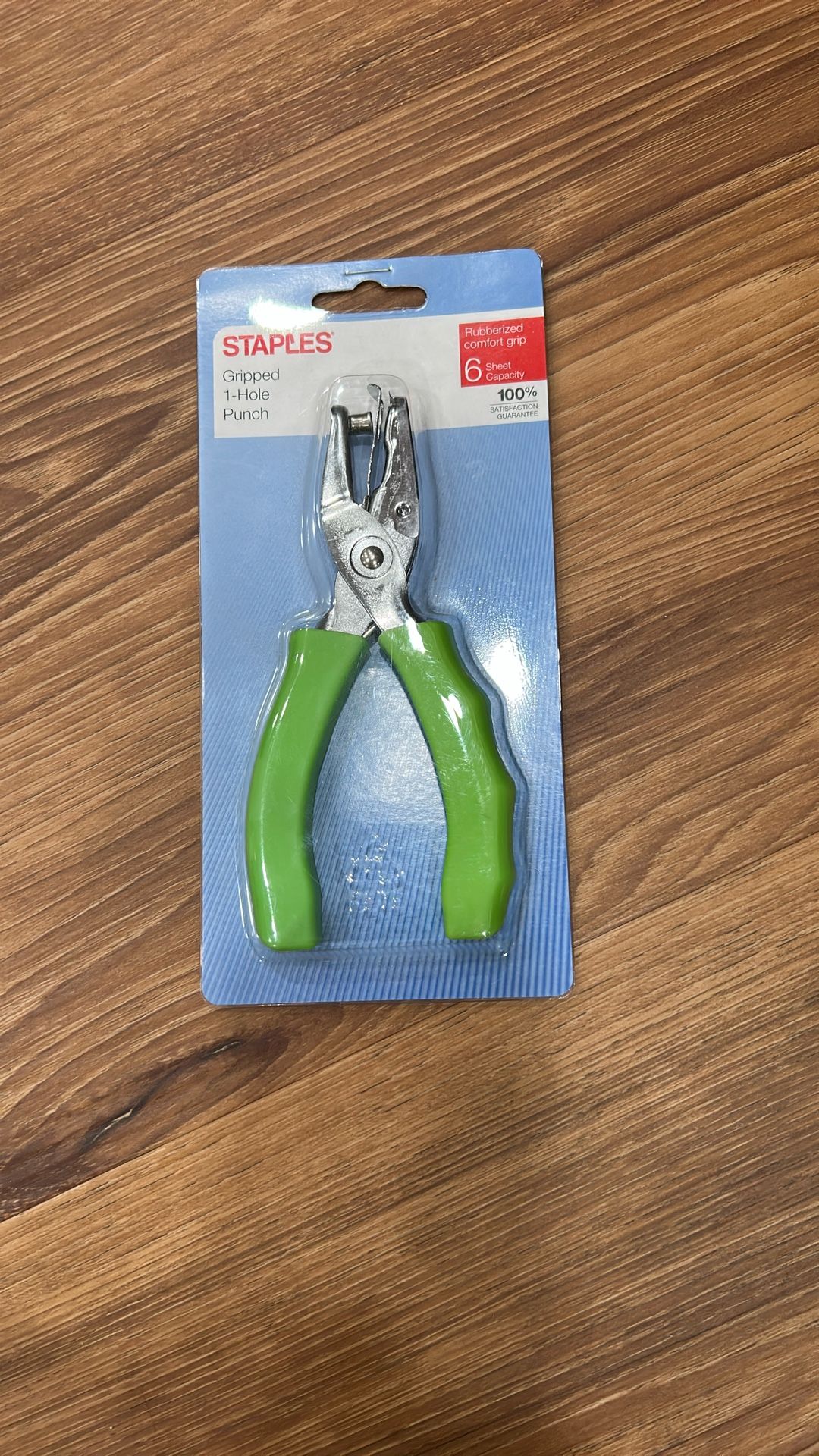 Staples 1 Hole Punch