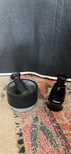 Stone Mortar and Pestle Set with Garlic Chopper
