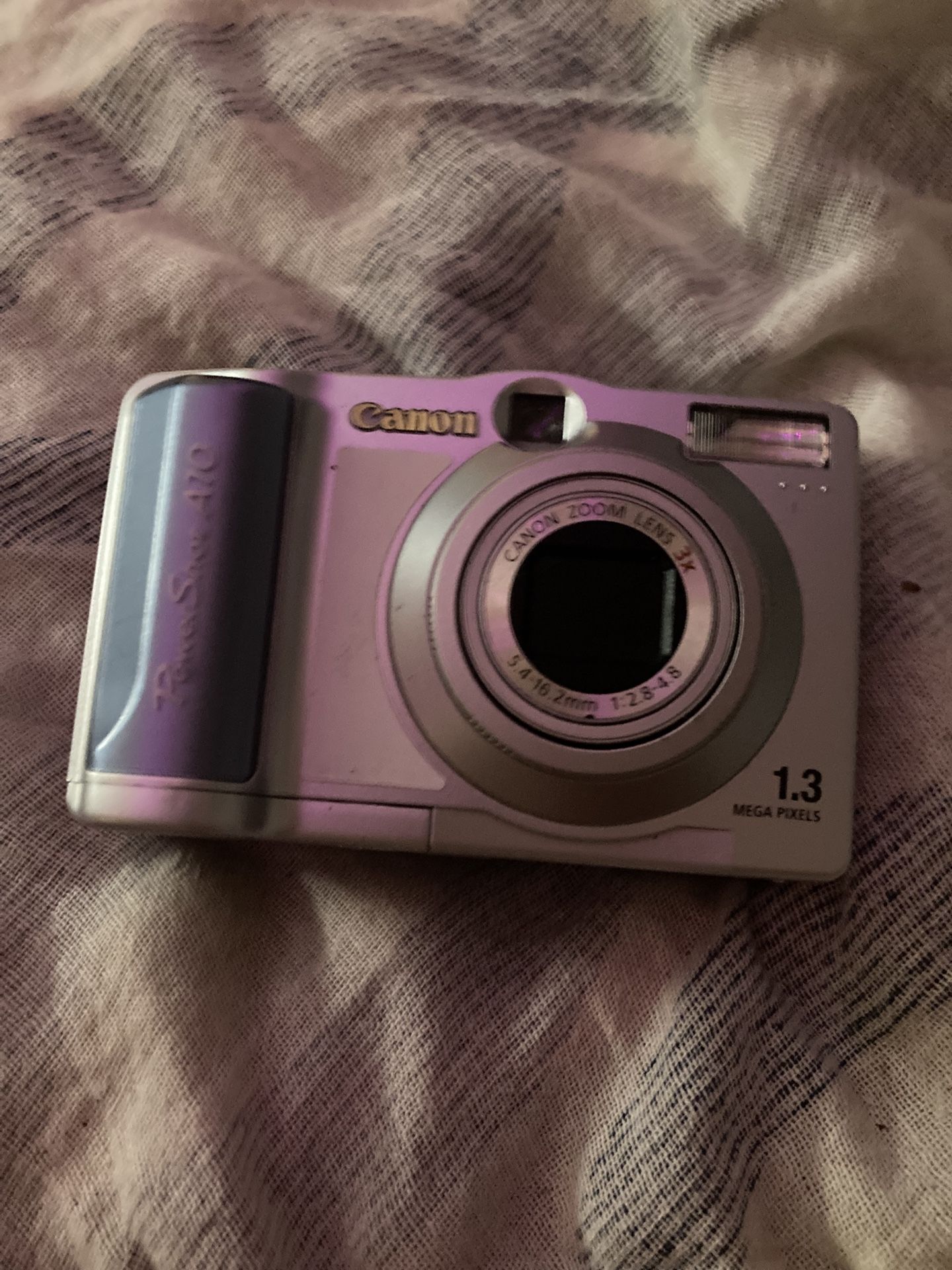 Vintage Canon Powershot A10 Digital Camera Circa 2001