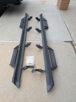 Toyota crew cab drop step nerf bar