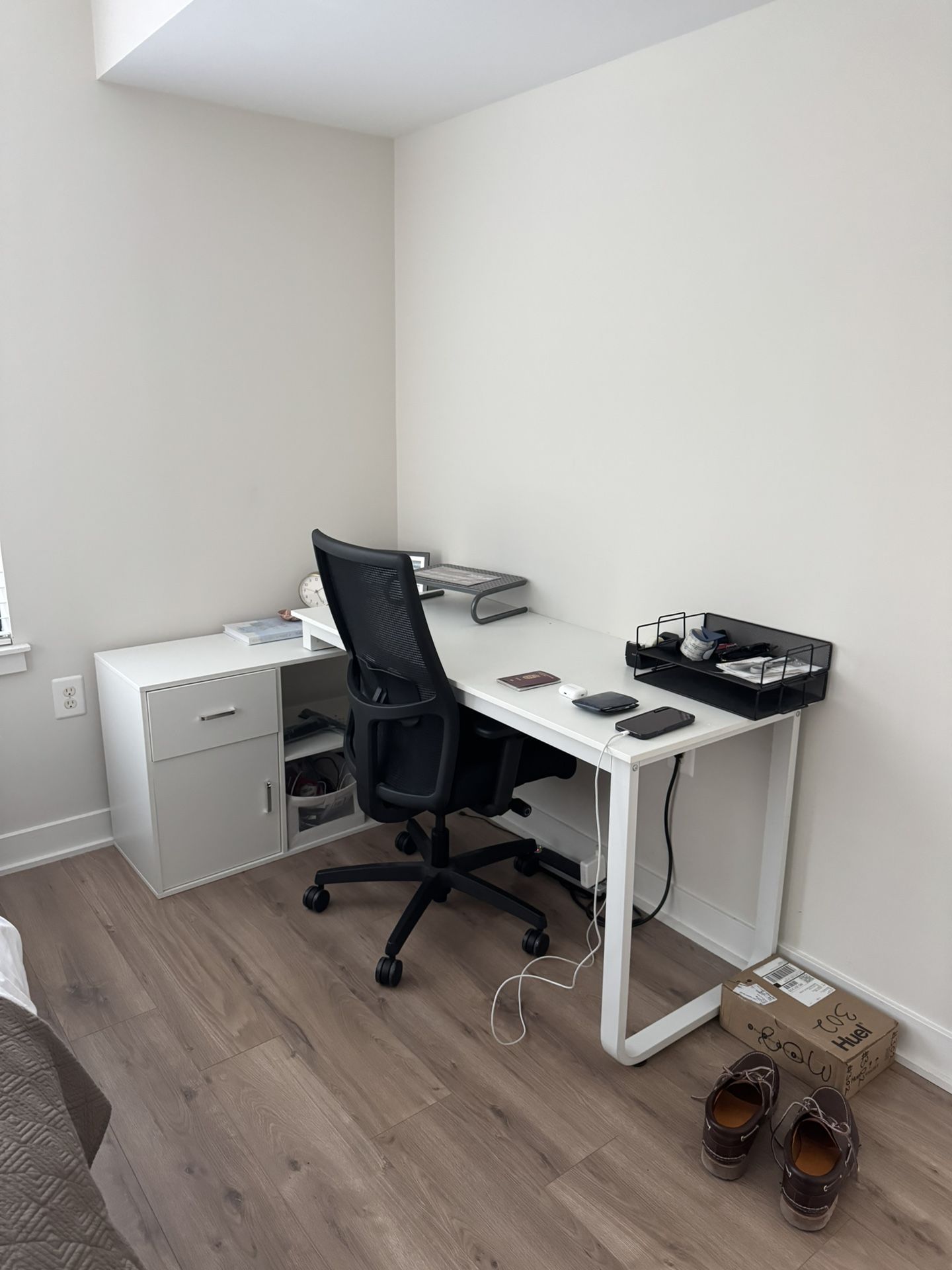 White L Shaped Adjustable Desk with Storage