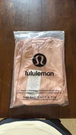 Lululemon Pink Define Size 12 Set