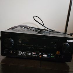 Pioneer - Elite 7.2-Ch. Hi-Res 4K Ultra HD A/V Home Theater Receiver  With  Tower Speakers 