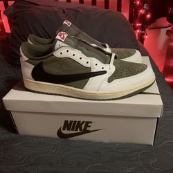 Travis Scott Jordan 1 Low olive