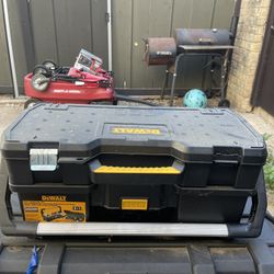 Dewalt 2 In 1 Tool Box 