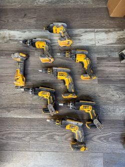Lot of 8 DeWalt 20V Cordless Drills