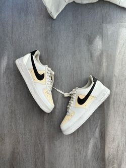 Nike Air Force 1 Size 8.5M
