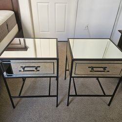 2 Mirror Nightstands 