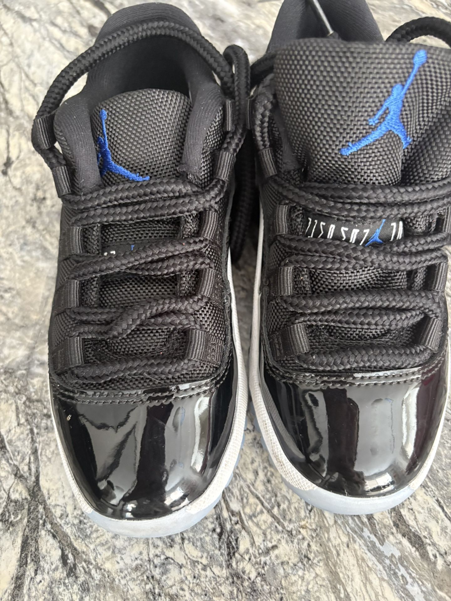 retro 11
