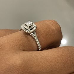 Kay’s Engagement Ring