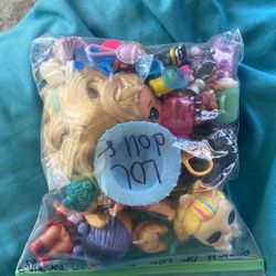 Bag Of LOL Dolls 